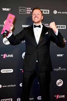 Finch at the 26 award ceremony of the 1Live Krone 2025 in the Lokschuppen Bielefeld, 04 12 2025 geislerfp_krone2025_6140
