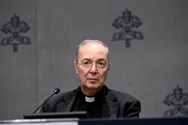 December 5, 2025, Vatican City, Rome, Vatican: Press conference for the Concert with the Poor. Pictured is Don Marco Frisina. Vatican City, Dec 5th, 2025 Vatican City Vatican  - ZUMAa289 20251205_zia_a289_113 Copyright: xMariaxLauraxAntonelli Agfx
