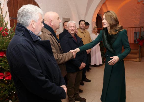 Members Of The Royal Family Attend The Together At Christmas Carol Service LONDON, ENGLAND - DECEMBER 05: Jon Cleave speaks with Catherine, Princess of Wales at the Together At Christmas Carol Service at Westminster Abbey on December 05, 2025 in London, England. Led by The Princess and supported by The Royal Foundation, the annual event offered a chance to pause and reflect on the values of love, compassion, and the connections we share. The service also highlighted remarkable individuals from across the UK who have demonstrated extraordinary kindness, empathy, and support within their communities., Credit:Chris Jackson Avalon United Kingdom, England, London, Westminster Abbey  Copyright: xChrisxJacksonx xAvalonx 1056773335