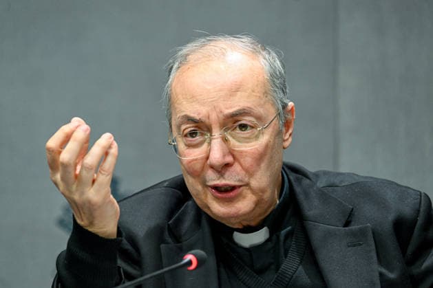 ITALY - PRESS CONFERENCE IN OCCASIONE DELLA PRESENTAZIONE DEL CONCERTO PER I POVERI AT THE VATICAN - 2025 12 5 Italy, Rome, Vatican, 2025 12 5. Don Marco Frisina during a Press conference for the Concert with the Poor. at the Vatican. Pictured are da sinista Don marco Frisina ,Serena Autieri, Michael Steven Bublé and Gualtiero Ventura EDITORIAL USE ONLY - NO BOOKS Copyright: xALESSIAxGIULIANIx