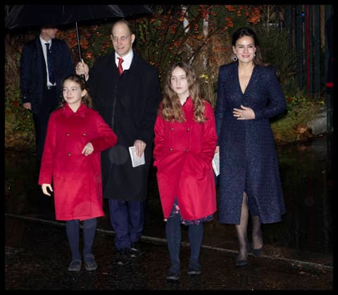 . 05 12 2025. London, United Kingdom. Lord Frederick Windsor and his wife Sophie Winkleman and their children leaving the Together at Christmas carol service at Westminster Abbey in London.  xStephenxLockx xi-Imagesx IIM-26438-0039