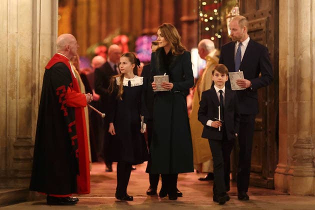 The ˜Together At Christmas™ Carol Service The Prince and Princess of Wales and other Members of the Royal Family attend the fifth ˜Together At Christmas™ Carol Service at Westminster Abbey, London, UK, on the 5th December 2025. Picture by Chris Jackson WPA-Pool London Westminster Abbey London United Kingdom  WHA-0806