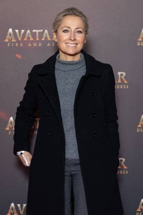 Avatar: Fire And Ash European Premiere Guest and VIP - Paris AJ French journalist and TV host Anne-Sophie Lapix attends the Avatar: Fire And Ash European Premiere on December 5, 2025 at the Seine Musicale in Boulogne-Billancourt, near Paris, France. Photo by Alexis Jumeau ABACAPRESS.COM Paris France  Copyright: xJumeauxAlexis ABACAx