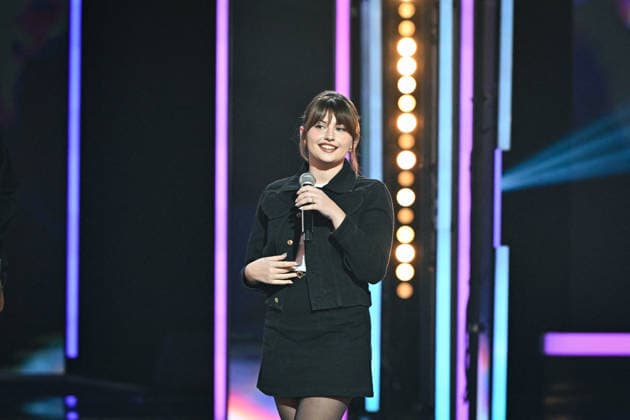 The Telethon show in Paris FA French singer Marine performs during the Telethon show on France Television in Paris on December 5, 2025. Photo by Firas Abdullah ABACAPRESS.COM Paris Ile-de-France France  Copyright: xAbdullahxFiras ABACAx