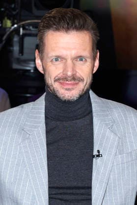 Florian Schroeder at the recording of the NDR Talk Show in the NDR television studio Lokstedt Hamburg, 05 12 2025 Foto:xH.xHartmannx xFuturexImagex ndr_talk0512_5258