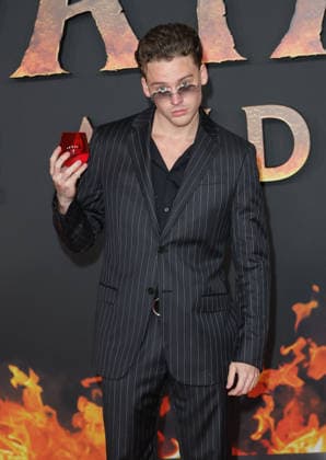 Britain Dalton Avant première du film Avatar Fire and Ash Avatar de Feu et de Cendres à la Seine Musicale de Boulogne Billancourt le 5 décembre 2025 Coadic Guirec Bestimage Preview screening of the film Avatar Fire and Ash at the Seine Musicale in Boulogne Billancourt on December 5, 2025 Paris France  Copyright: xCOADICxGUIRECx xBESTIMAGExCOADICxGUIRECx xBESTIMAGEx