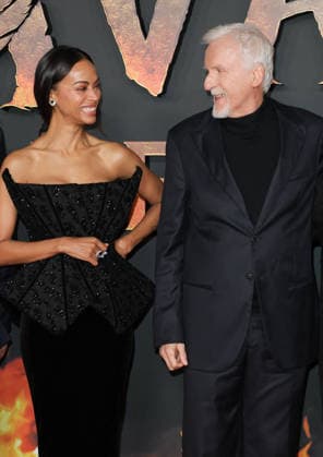 Zoe Saldana et James Cameron Avant première du film Avatar Fire and Ash Avatar de Feu et de Cendres à la Seine Musicale de Boulogne Billancourt le 5 décembre 2025 Coadic Guirec Bestimage Preview screening of the film Avatar Fire and Ash at the Seine Musicale in Boulogne Billancourt on December 5, 2025 Paris France  Copyright: xCOADICxGUIRECx xBESTIMAGExCOADICxGUIRECx xBESTIMAGEx