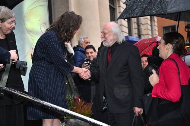 Laszlo Krasznahorkai, laureate in literature, arrives as the Nobel laureates will sign the Nobel Chairs at the Nobel Museum in Stockholm, Sweden, December 6, 2025 STOCKHOLM SWEDEN x10090x  Copyright: xClaudioxBresciani TTx NOBEL CHAIRS ARE SIGNED BY THE PRIZE WINNERS Dt-YHq8HwUI