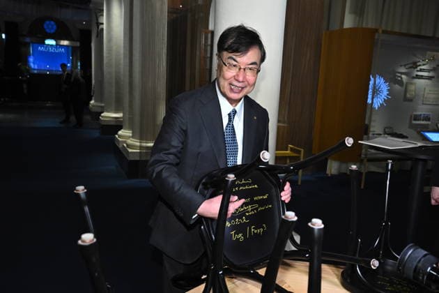 Shimon Sakaguchi, laureate in medicine, signs the Nobel chairs at the Nobel Museum in Stockholm, Sweden, December 6, 2025 STOCKHOLM SWEDEN x10090x  Copyright: xClaudioxBresciani TTx NOBEL CHAIRS ARE SIGNED BY THE PRIZE WINNERS 9y-3IsXnipw