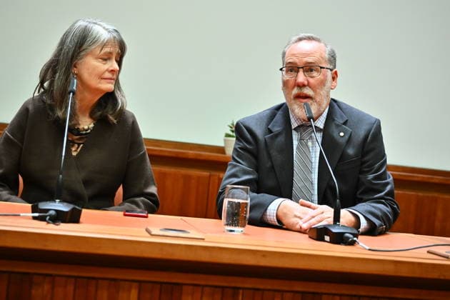 STOCKHOLM, SWEDEN 20251206 Mary E Brunkow and Fred Ramsdell, two of this years Nobel Laureates in Physiology or Medicine, during a press conference at the Nobel Forum in Stockholm, Sweden, December 6, 2025 STOCKHOLM SWEDEN x10090x  Copyright: xClaudioxBresciani TTx PRESSTRÄFF MED NOBELPRISTAGARNA I FYSIOLOGI ELLER MEDICIN 3FPk46W5itk