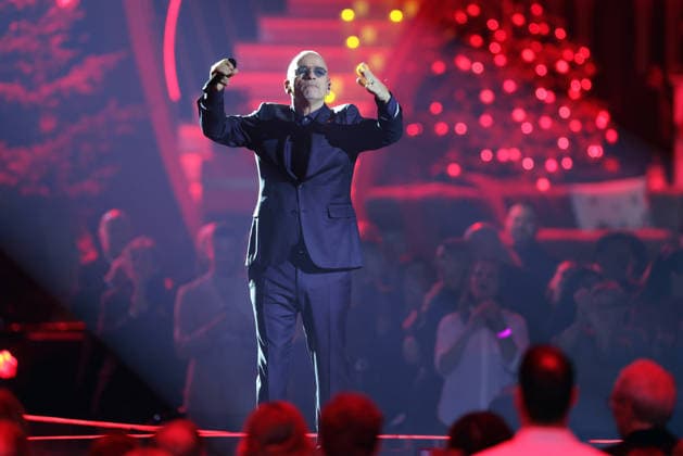 The Great Christmas Show 2025 Eros Ramazzotti Italian pop singer, songwriter and music producer The Great Christmas Show presented by Giovanni Zarrella ZDF Live broadcast from 04 12 2025 in the Baden Arena Offenburg Offenburg, Baden Württemberg, Germany