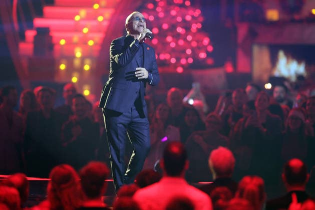 The Great Christmas Show 2025 Eros Ramazzotti Italian pop singer, songwriter and music producer The Great Christmas Show presented by Giovanni Zarrella ZDF Live broadcast from 04 12 2025 in the Baden Arena Offenburg Offenburg, Baden Württemberg, Germany