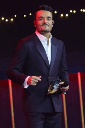 Die große Weihnachtsshow 2025 Moderator Giovanni Zarrella Die große Weihnachtsshow präsentiert von Giovanni Zarrella ZDF Live Sendung vom 04 12 2025 in der Baden Arena Offenburg Offenburg, Baden Württemberg, Germany