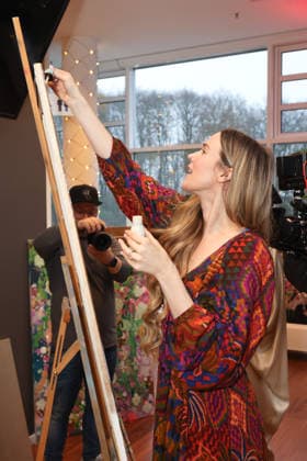 British soul pop singer and actress Joss Stone, real name Joscelyn Eve Stoker, used a performance at the Night of the Proms at Barclays Arena in Hamburg to raise awareness of childhood dementia She is an ambassador for the NCL Foundation Before the show, she and artist Juliane Golbs painted a picture to be auctioned off for the benefit