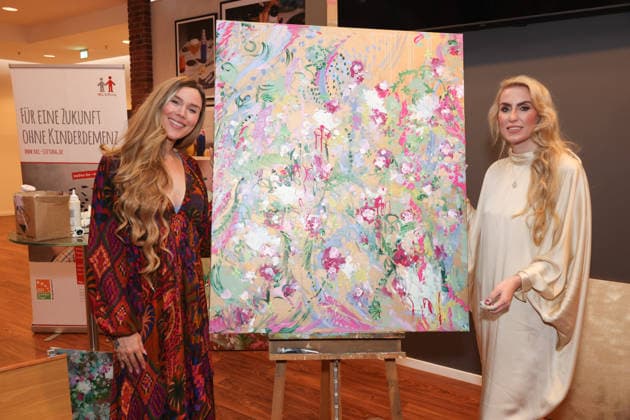 British soul pop singer and actress Joss Stone, real name Joscelyn Eve Stoker, used a performance at the Night of the Proms at Barclays Arena in Hamburg to raise awareness of childhood dementia She is an ambassador for the NCL Foundation Before the show, she and artist Juliane Golbs painted a picture to be auctioned off for the benefit