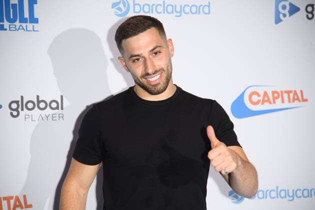 Capital s Jingle Bell Ball with Barclaycard Arrivals 2025 Saturday at O2 Arena, London Kem Cetinay attends Capital s Jingle Bell Ball with Barclaycard 2025 at O2 Arena, London, England, UK on Saturday 6 December, 2025., Credit:Justin Ng Avalon UK, England, London, O2 Arena  Copyright: xJustinxNgx xAvalonx 1057125784