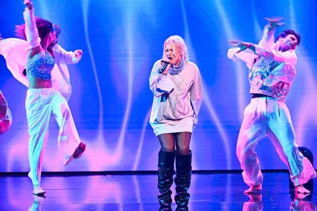 STOCKHOLM, SWEDEN 20251206 Nicolina Mercedes Brandström performs with laten Deja Vu by Olivia Rodrigo during the final of Idol 2025 STOCKHOLM SWEDEN x10060x  Copyright: xHenrikxMontgomery TTx IDOL 2025 1Vxfz4k9p0M
