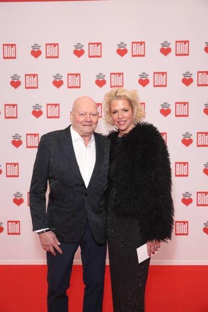 Donation gala Ein Herz für Kinder 2025 Joachim Hunold and Tanja Dellbrügger at the TV donation gala Ein Herz für Kinder at Studio Adlershof on 06 12 2025 in Berlin Copyright: xEventpressxKochanx