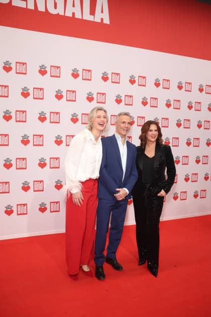 Donation gala Ein Herz für Kinder 2025 Britta Heidemann, Hannes Jaenicke and Katarina Witt at the TV donation gala Ein Herz für Kinder at Studio Adlershof on 06 12 2025 in Berlin Copyright: xEventpressxKochanx