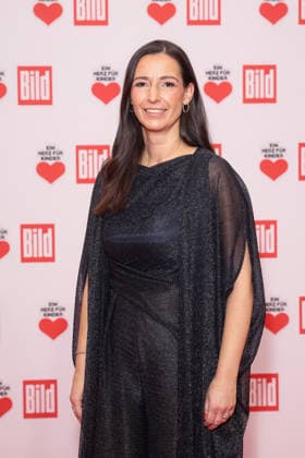 Donation gala A Heart for Children 2025 PÄ±nar Atalay at the TV donation gala A Heart for Children at Studio Adlershof on 06 12 2025 in Berlin Copyright: xEventpressxKochanx