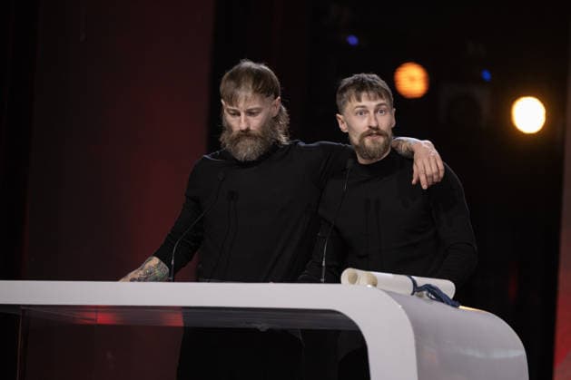 22nd International Marrakech Film Festival MARRAKECH, MOROCCO – DECEMBER 6: British actors Luke Tittensor (L) and Elliott Tittensor (R), winners of the Best Actor Award for their film Straight Circle, deliver speeches during the 22nd International Marrakech Film Festival awards ceremony on December 6, 2025, in Marrakech, Morocco. Abu Adem Muhammed Anadolu Marrakech Morocco. Editorial use only. Please get in touch for any other usage.  Copyright: x2025xAnadoluxAbuxAdemxMuhammedx