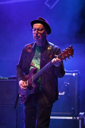The Undertones performing at Shepherd™s Bush Empire LONDON, ENGLAND - DECEMBER 06: John O Neill of ˜The Undertones™ performing at Shepherd™s Bush Empire on December 06, 2025 in London, England. CAP MAR MAR Great Britain Copyright: xMartinxHarris CapitalxPicturesx