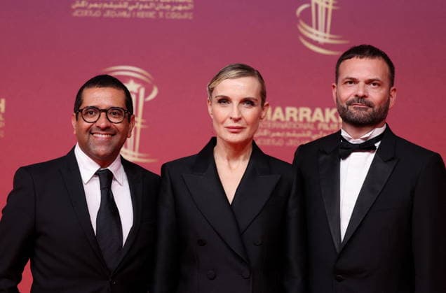 Ali Hajji, General coordinator at FFIFM, Mélita Toscan du Plantier and Artistic Director at FFIFM, Remi Bonhomme au photocall de la cérémonie de clôture de la 22ème édition du Festival International du Film de Marrakech, Maroc, le 6 décembre 2025 Dominique Jacovides Bestimage Photocall Closing ceremony of the 22nd Marrakech International Film Festival, Morocco, on December 6, 2025 Marrakech Maroc  Copyright: xDOMINIQUExJACOVIDESx xBESTIMAGExDOMINIQUExJACOVIDESx xBESTIMAGEx