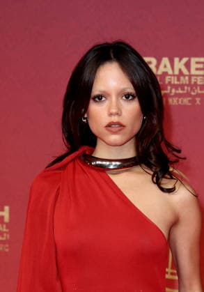 Jenna Ortega au photocall de la cérémonie de clôture de la 22ème édition du Festival International du Film de Marrakech, Maroc, le 6 décembre 2025 Dominique Jacovides Bestimage Photocall Closing ceremony of the 22nd Marrakech International Film Festival, Morocco, on December 6, 2025 Marrakech Maroc  Copyright: xDOMINIQUExJACOVIDESx xBESTIMAGExDOMINIQUExJACOVIDESx xBESTIMAGEx
