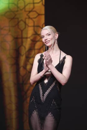 Anya Taylor Joy is seen on stage during the Closing Ceremony during the 22nd Marrakech International Film Festival during the Closing Ceremony during the 22nd Marrakech International Film Festival Marrakech, Morocco 06 12 2025 451320 2025 12 06 MARRAKECH Morocco  Copyright: xRomualdxMeigneuxx xStarfacex STAR_451320_013