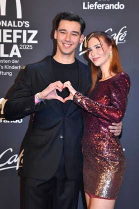 Diego Pooth with girlfriend Louisa Büscher at the 20 McDonald s Benefit Gala in aid of the McDonald s Childrens Aid Foundation at the Eisbach Studios in Munich, 06 12 2025 Foto:xB.xInsingerx xFuturexImagex mcdonalds_5308