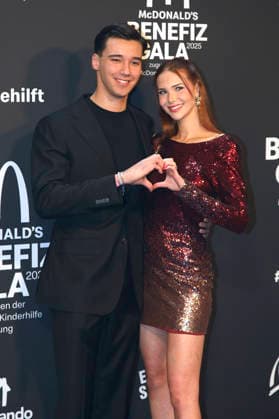Diego Pooth with girlfriend Louisa Büscher at the 20 McDonald s Benefit Gala in aid of the McDonald s Childrens Aid Foundation at the Eisbach Studios in Munich, 06 12 2025 Foto:xAgenturxWehnertx xGränzdörferx xFuturexImagex mcdonalds_5394