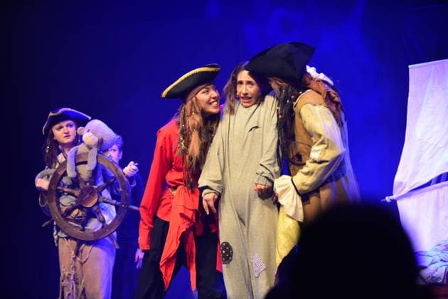 Anouk, premiere, GOP, theater, Essen, childrens musical, authors, Hendrikje Balsmeyer, Peter Maffay, actors, Anouk Leonie Ocker, grandmother and Affi Barbara Köhler, mother Alina Hill, father Mathias Meffert, Yaris Vincent Heinen, grandfather Sebastian Ciminski Knille and Ambrogio Vinella respectively Copyright: xHWxRIECKx
