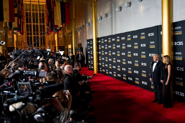 President Donald Trump and First Lady Melania Trump arrive on the red carpet for the 48th annual Kennedy Center Honors at the Kennedy Center in Washington DC on Sunday, December 7, 2025. President Donald Trump will host this year s event, which honors songwriter George Strait, actors Michael Crawford and Sylvester Stallone, singer Gloria Gaynor, and the rock band Kiss.  WAP20251207510 BONNIExCASH