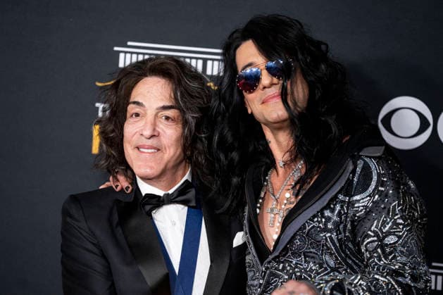 Kennedy Center Honoree and member of Kiss Paul Stanley and Magician and illusionist Criss Angel arrive on the red carpet for the 48th annual Kennedy Center Honors at the Kennedy Center in Washington DC on Sunday, December 7, 2025. President Donald Trump will host this year s event, which honors songwriter George Strait, actors Michael Crawford and Sylvester Stallone, singer Gloria Gaynor, and the rock band Kiss.  WAP20251207542 BONNIExCASH