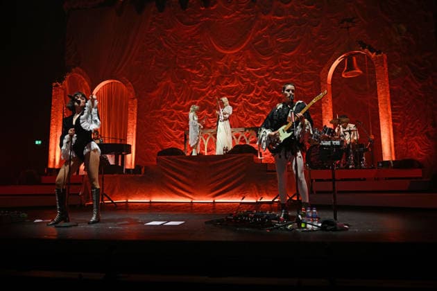 The Last Dinner Party performing at Brixton Academy LONDON, ENGLAND - DECEMBER 07: Abigail Morris, Emily Roberts, Georgia Davies and Lizzie Mayland of ˜The Last Dinner Party™ performing at Brixton Academy on December 07, 2025 in London, England. CAP MAR MAR Great Britain Copyright: xMartinxHarris CapitalxPicturesx