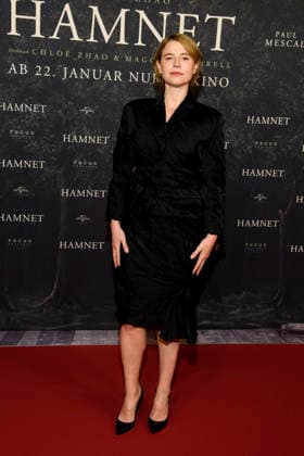 ABBberlin Jessie Buckley Irish actress on the red carpet at the German premiere of the movie Hamnet at Delphi Filmpalast on 08 12 2025 in Berlin Berlin Germany