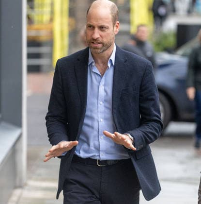 December 9, 2025, London, England, United Kingdom: Prince of Wales WILLIAM arrives at Centrepoint Offices in east London to mark 20th anniversary as patron. London United Kingdom - ZUMAs262 20251209_zip_s262_009 Copyright: xTayfunxSalcix