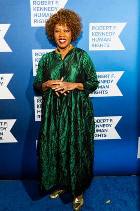 December 9, 2025, New York, New York, USA: Alfre Woodard attends The Robert F. Kennedy Ripple of Hope Awards on December 9, 2025 in New York, NY New York USA - ZUMAb230 20251209_znp_b230_033 Copyright: xLauraxBrettx