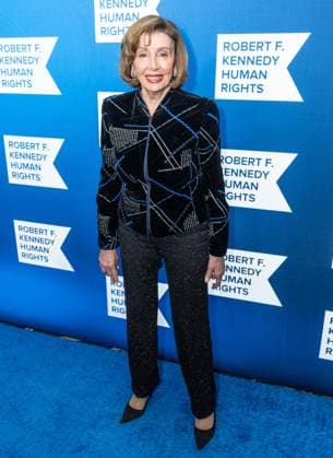 December 9, 2025, Bronx, New York, USA: Nancy Pelosi attends Robert F. Kennedy Human Rights Ripple of Hope annual award gala at Hilton Midtown Hotel in New York, NY on December 9, 2025. Bronx USA - ZUMAr339 20251209_znp_r339_059 Copyright: xLevxRadinx
