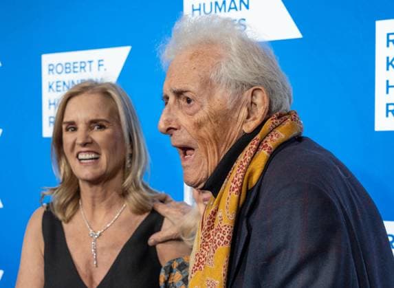 December 9, 2025, Bronx, New York, USA: Harry Benson attends Robert F. Kennedy Human Rights Ripple of Hope annual award gala at Hilton Midtown Hotel in New York, NY on December 9, 2025. Bronx USA - ZUMAr339 20251209_znp_r339_084 Copyright: xLevxRadinx