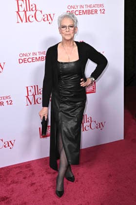 Jamie Lee Curtis at the world premiere of the movie Ella McCay at the El Capitan Theatre Los Angeles, 09 12 2025 Foto:xD.xStarbuckx xFuturexImagex ella_5330