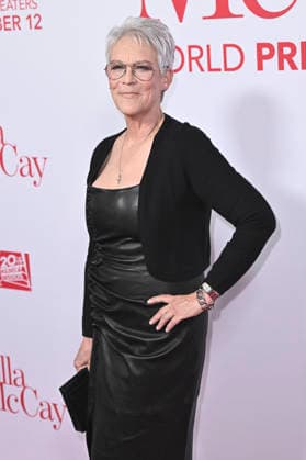 Jamie Lee Curtis at the world premiere of the movie Ella McCay at the El Capitan Theatre Los Angeles, 09 12 2025 Foto:xD.xStarbuckx xFuturexImagex ella_5336