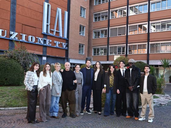 Rome, Rai headquarters formerly at Teulada, photocall for the series Tutta scena. Pictured: Sabrina Martina, Anna Favella, Euridice Axen, Giorgio Panariello, Arianna Mattioli, Nicola Conversa, Alice Maselli, Margherita Morchio, Emanuele Porzio, Seydou Sarr, and Giovanni Scotti.  Copyright: xMarcoxProvvisionatox xipa-agency.netx xMarcoxProvvisionatox IPA_Agency_IPA68987521