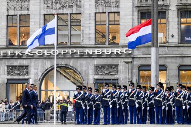 Amsterdam, The Netherlands, 2025-12-11 06:31:16 AMSTERDAM, 11-12-2025, Dam Square. State visit of the President of Finland, Alexander Stubb, to the Netherlands. He is accompanied by his wife, Suzanne Innes-Stubb. King Willem-Alexander and Queen Maxima officially welcome the Finnish President and Mrs. Innes-Stubb on Dam Square in Amsterdam. PHOTO: NLBeeld Patrick van Emst Credit: NL Beeld Patrick van Emst  Copyright: xx x