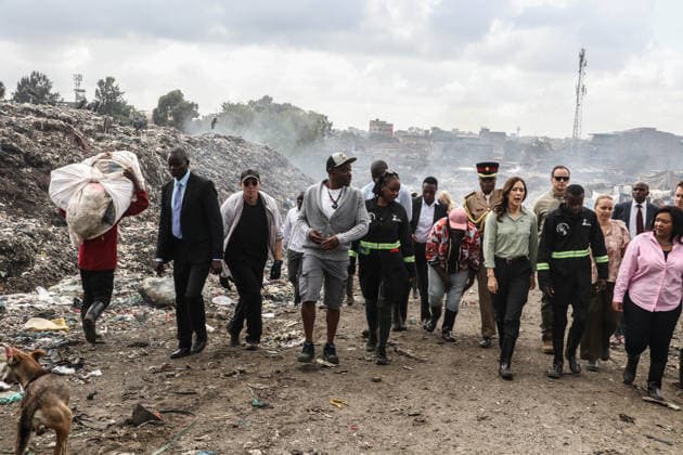 Queen Mary of Denmark in Kenya NAIROBI, KENYA - DECEMBER 11: Queen Mary of Denmark inspects the Dandora dumpsite in eastern Nairobi, Kenya, which receives around 2,000 tons of waste daily, as part of her trip to the country and receives a briefing from officials about the site, on December 11, 2025. James Kamau Anadolu Nairobi Kenya. Editorial use only. Please get in touch for any other usage.  Copyright: x2025xAnadoluxJamesxKamaux