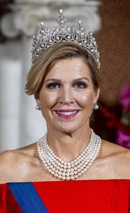 AMSTERDAM King Willem-Alexander, Queen Maxima, and Princess Amalia received President Alexander Stubb and his wife Suzanne Innes-Stubb at the Royal Palace Amsterdam for a state banquet. ANP Hollandse Hoogte Robin utrecht fotografie netherlands out - belgium out  Copyright: xx x544601725x originalFilename: 544601725.jpg