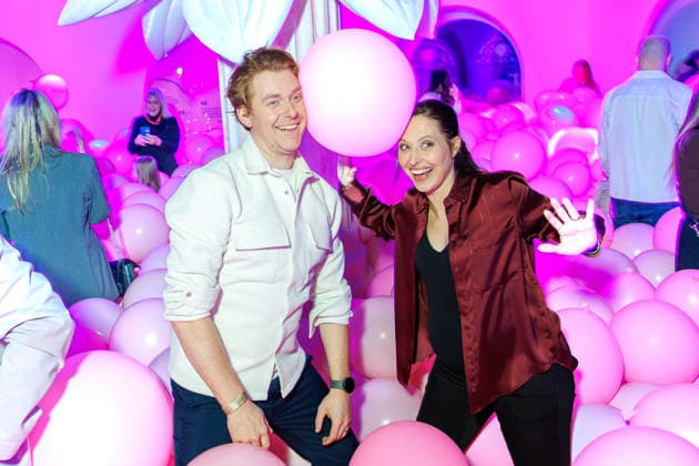 Opening of Bubble Planet Das Erlebnismuseum Johannes Heinrichs and Nadja Jo Klapper at the opening of Bubble Planet Das Erlebnismuseum für alle Sinne at Arena Berlin on 11 12 2025 Copyright: xEventpressxKochanx