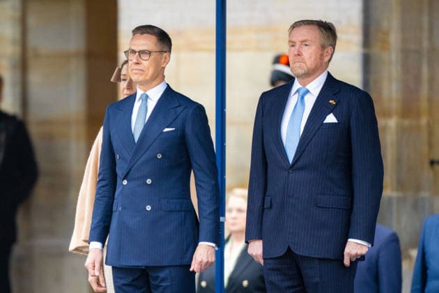 State visit of Finland to the Netherlands, Amsterdam, The Netherlands - 11 Dec 2025 King Willem-Alexander, President Alexander Stubb at the Welcome Ceremony on Dam Square in Amsterdam during the state visit of Finland to the Netherlands. Amsterdam The Netherlands  Copyright: xMischaxSchoemakerx