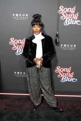 December 11, 2025, Bronx, New York, USA: LaTanya Richardson attends premiere of Song Sung Blue by FocusFeatures at AMC Lincoln Square in New York, NY on December 11, 2025 Bronx USA - ZUMAr339 20251211_znp_r339_054 Copyright: xLevxRadinx