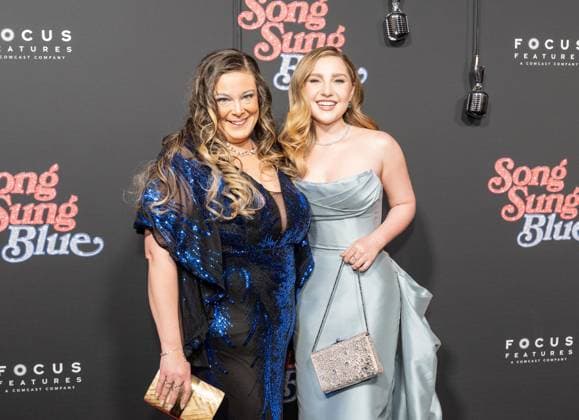 December 11, 2025, Bronx, New York, USA: Rachel Cartwright and Ella Anderson wearing dress by Anne Barge attend premiere of Song Sung Blue by FocusFeatures at AMC Lincoln Square in New York, NY on December 11, 2025 Bronx USA - ZUMAr339 20251211_znp_r339_151 Copyright: xLevxRadinx